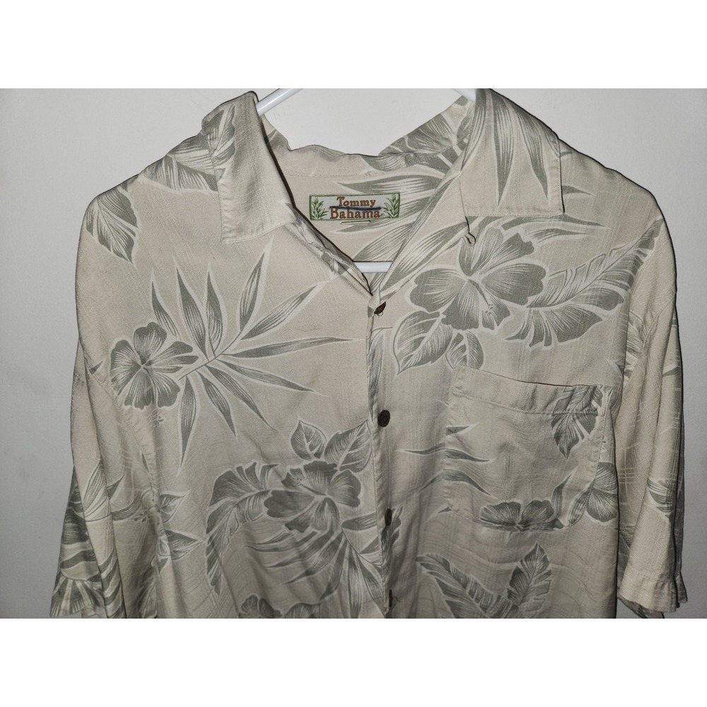 Tommy Bahama Mens 100% Silk Shirt Medium Beige Green Tropical - Picture 3 of 11
